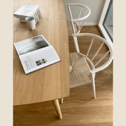 Bella spisebordsstol - Hvid med fletsæde