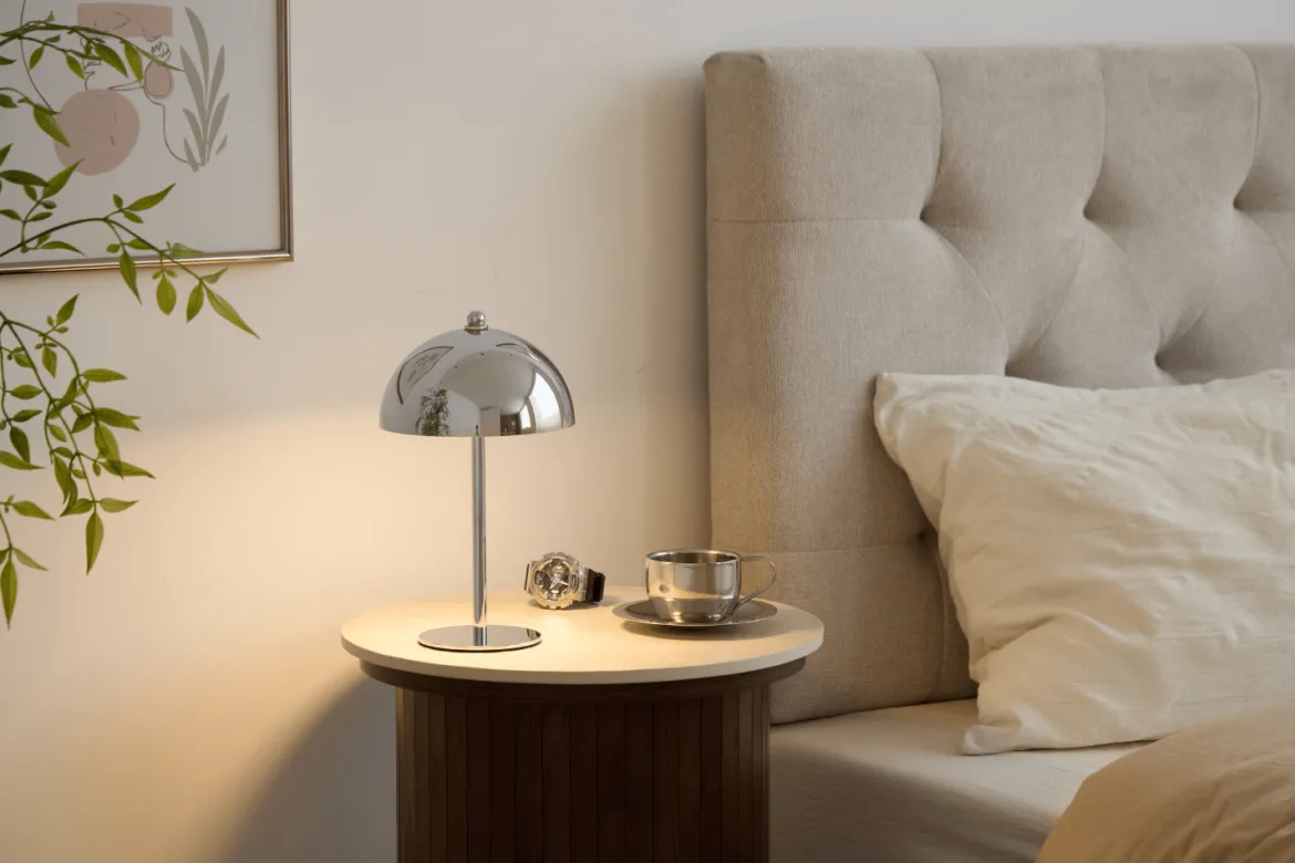 Bloom bordlampe Chrome
