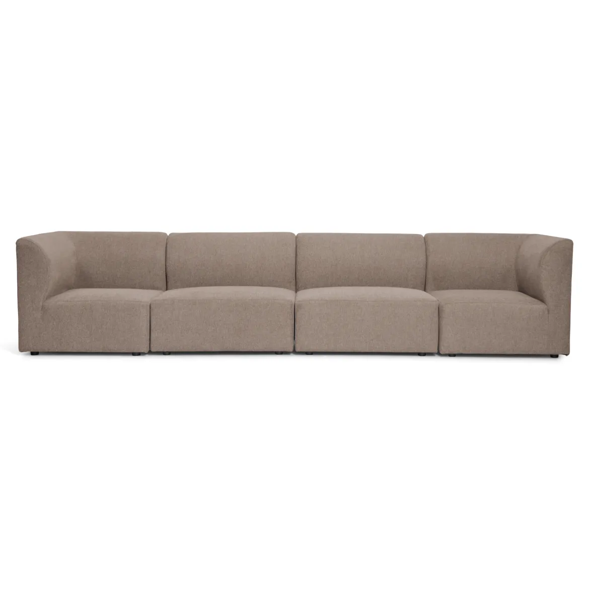 Emilia modulsofa i sand 4 moduler L: 328 X D: 79 X H: 72 cm