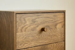 Rumi Vægreol med skuffer 33x20x33 cm røget eg inkl. vægophæng